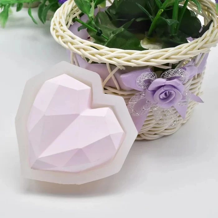 Geometric Diamond Love Shape Soap Silicone Mold for DIY Handmade Soap Ornaments Plaster Candle Jewelry Resin Key Chain Mould - Image 4
